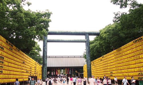 靖国神社の悪いイメージを打ち消した２つのお祭りを紹介
