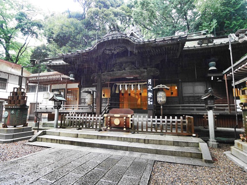 調神社でウサギにツキをいただこう 浦和レッズもご贔屓のご利益とは みかた らぼ